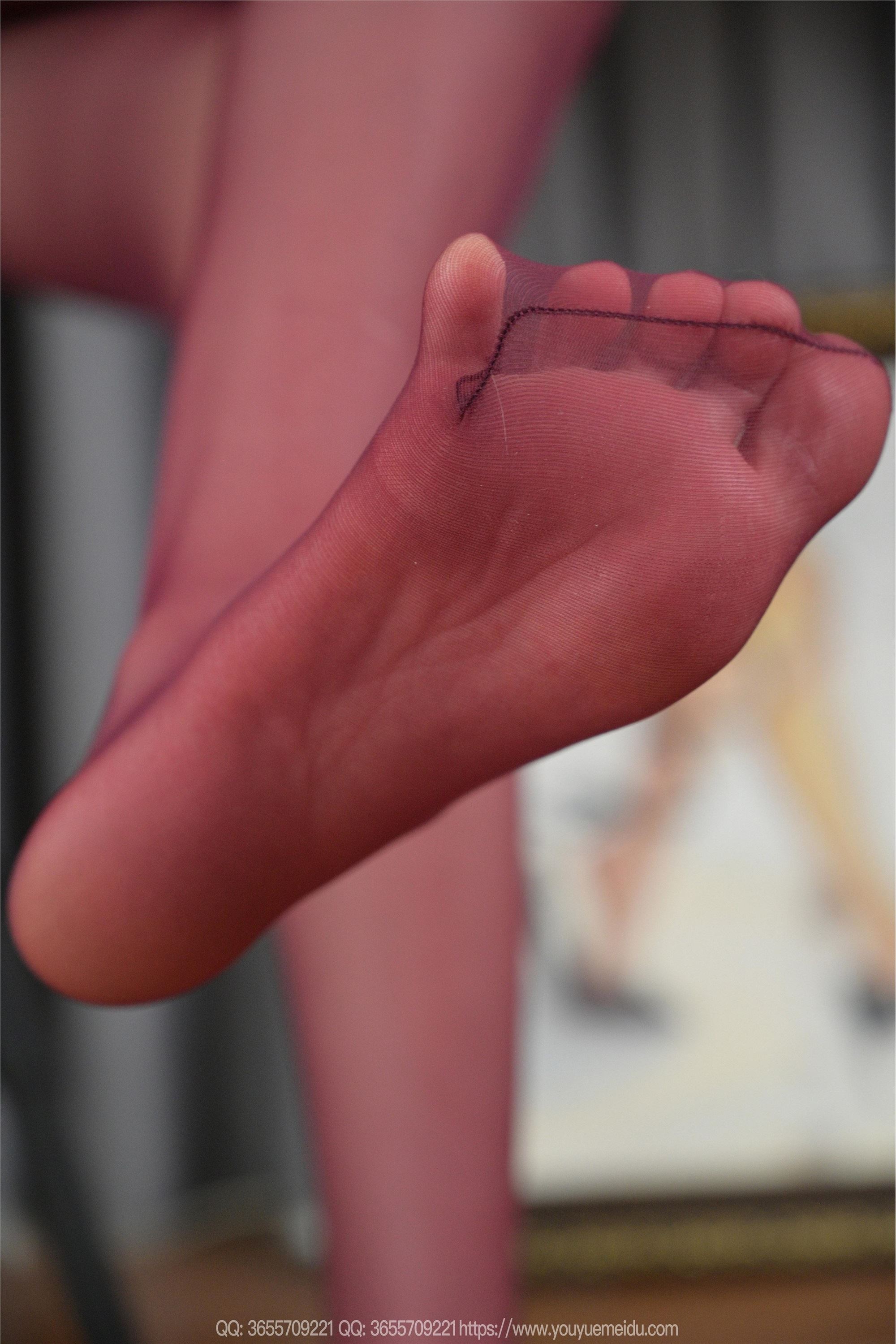 IESS异思趣向  2025.06.02 丝享家 2069 团团《红丝OL（上）》